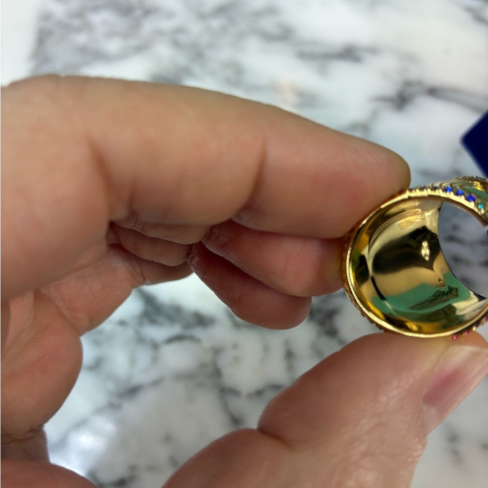 NIB Brand New Kurt Geiger London Opal & Pave Crystal Gold Cocktail Ring Size 7 - Picture 5 of 6